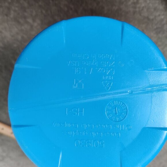 Powerade Squeeze Water Bottle Blue Black Gym Fitness Athletic - Picture 7 of 8